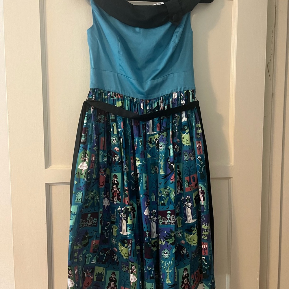 Disney Haunted Mansion Dress Shoppe Dress NWOT